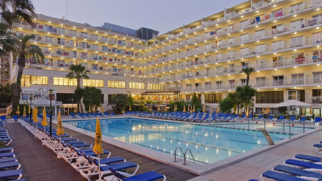 Hotel GHT Oasis Park & Spa